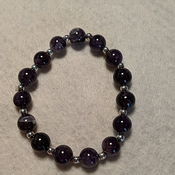 Amethyst bead bracelet - Picture 2 of 3